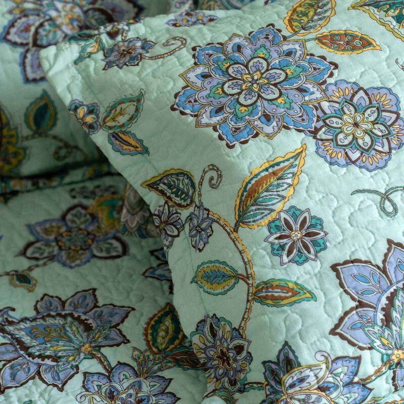 Forever England Cordelia Duck Egg Patchwork Bedspread One Size image number 1